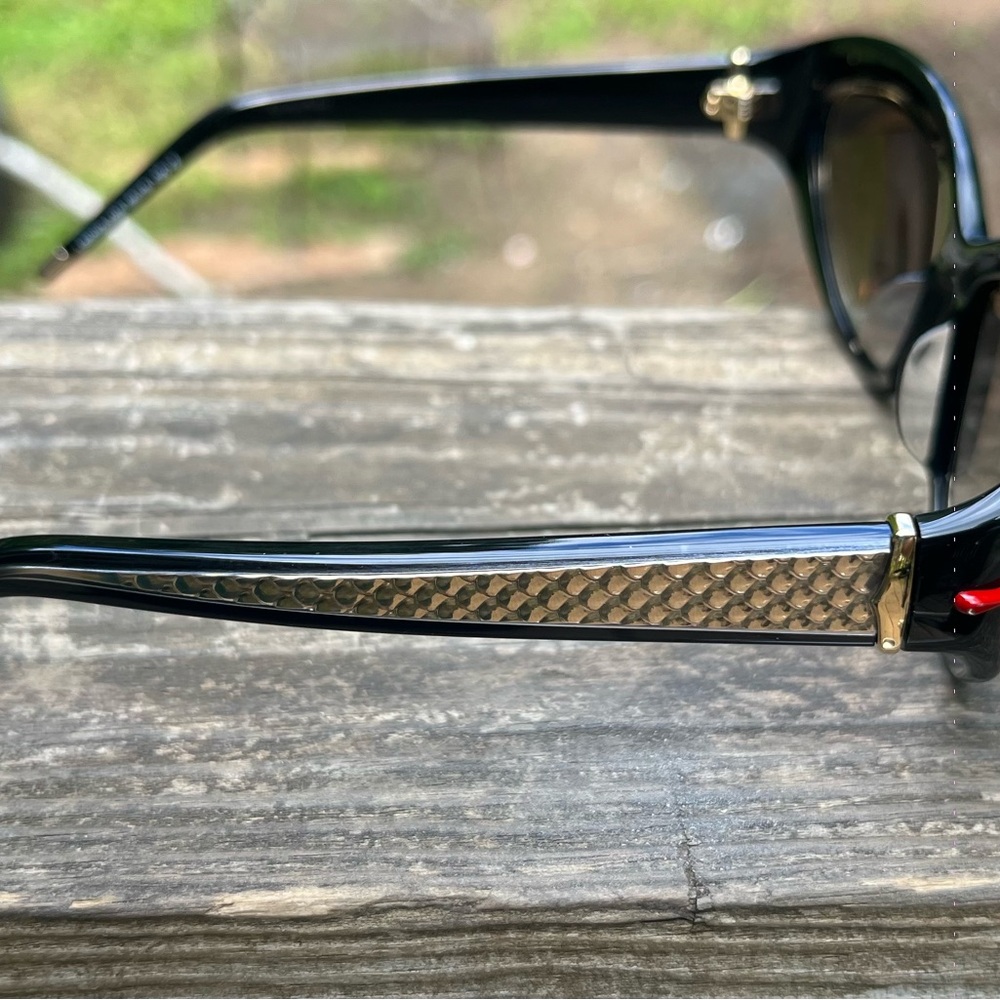Christian Louboutin Like New Cat Eye Sunglasses- with COA - Picture 6 of 7